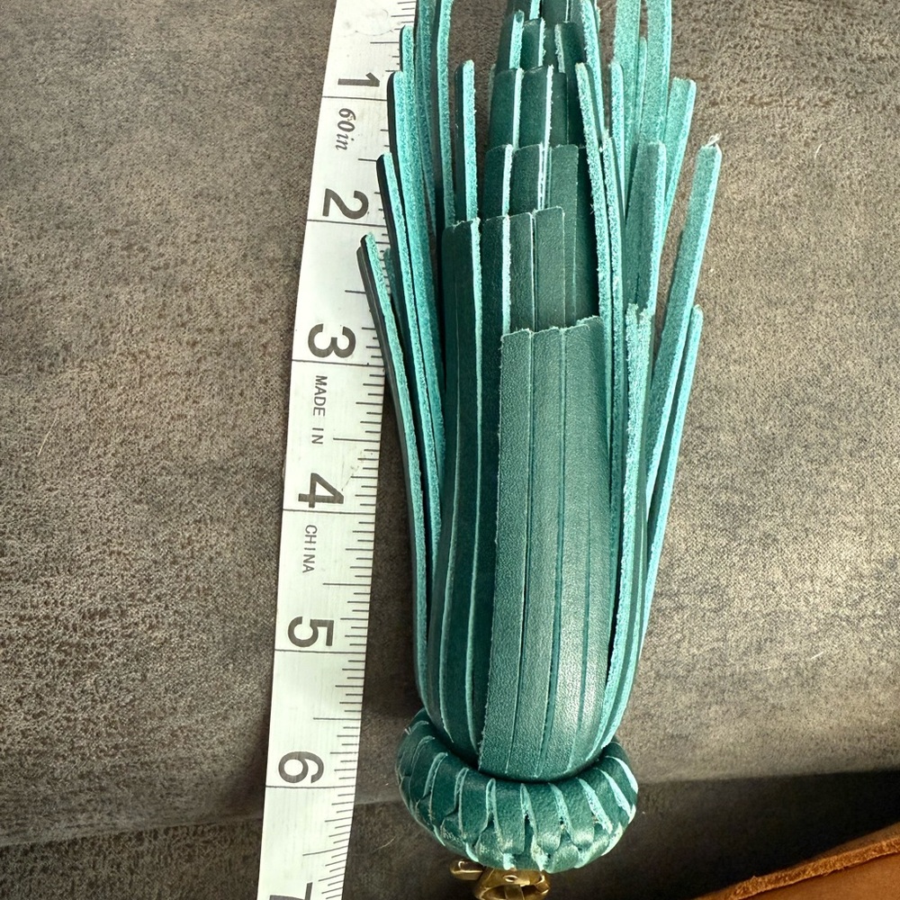 Portland Leather Poppy Purse with Tassel - Picture 9 of 9
